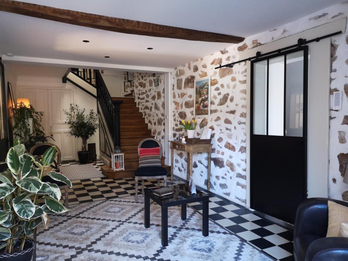 Chalbonia Bed & Breakfast Louhossoa Bagian luar foto